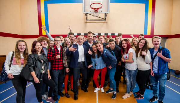 Jurek Dudek w "Szkole"!!!